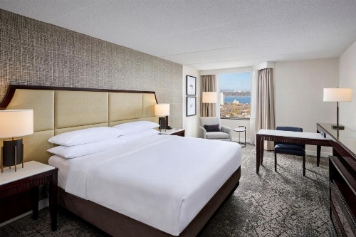Sheraton Hamilton Hotel image 19